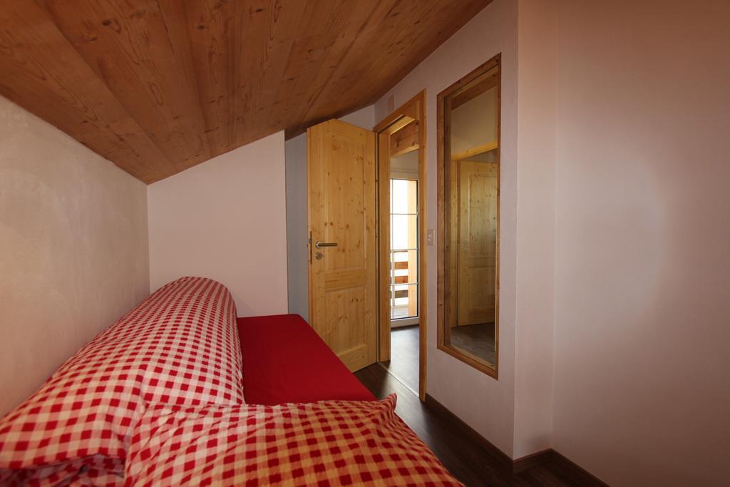 Chalet Daheim Reckingen Extérieur photo