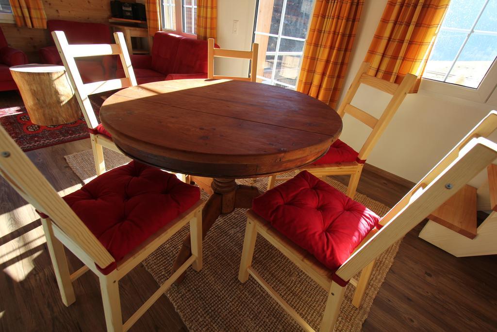 Chalet Daheim Reckingen Extérieur photo
